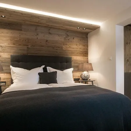 Erwin Huettl Iii Homestay Neukirchen am Grossvenediger